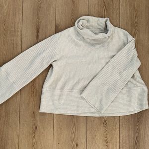 Lululemon sweatshirt!